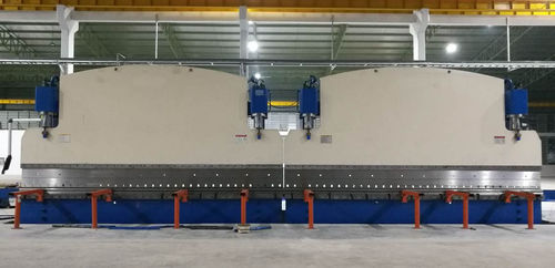أحدث حالة شركة حول نموذج الفرامل الهيدروليكية المضغوطة CNC TANDEM: 2-WE67K-400/7000