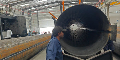Latest company news about تم تصدير آلة التلحيم HM2500 الكبيرة إلى الهند.