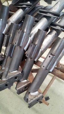 الفضة معدن الفولاذ المقاوم للصدأ الألومنيوم الألياف الليزر الصناعية الذراع الروبوتية