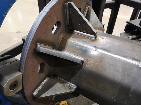 350mm 2000mm التلقائي آلة لحام الروبوتية للقطب الخفيف