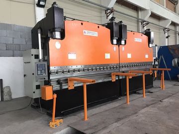 الهيدروليكية CNC جنبا إلى جنب 200 طن الصحافة الفرامل ماكينات 3200mm الصناعية