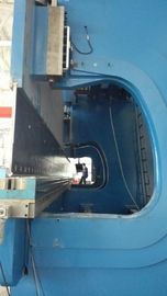 عمق الحلق 1000mm CNC الفرامل الهيدروليكية للضغط لصنع القطب الضوئي