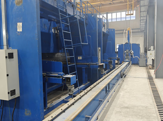 650T / 6500mm فرامل المضغوطات التانديمية للقطب الضوئي والعمود العالي