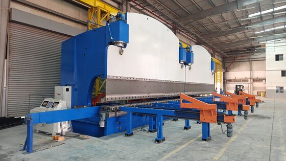 الفرامل الهيدروليكية للضغط مع قوة عمل 2X1200Ton وطول الجدول 2X6250mm لفترة خدمة طويلة