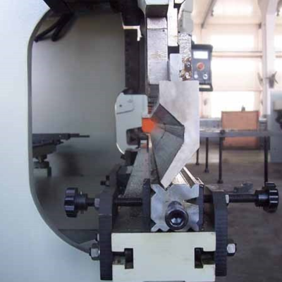 ضغط أدوات الفرامل طعنة وموت مجموعة لجهاز CNC الهيدروليكية للانحناء