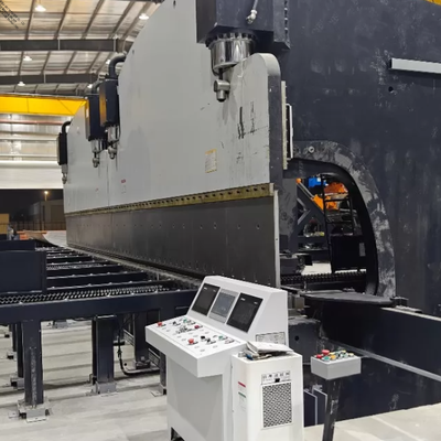 الفرامل الهيدروليكية المضغوطة CNC Tandem بقوة عمل 320 طن وطول طاولة 6000 مم مع نظام DELEM DA53T CNC