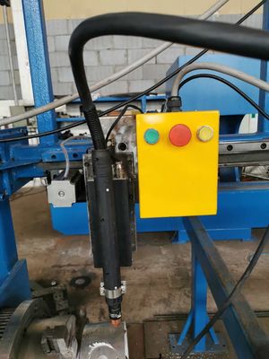 آلة قطع الأبواب ذات القطب الخفيف CNC ، أقصى قطر 350mm ، أقصى طول قطع 2000mm