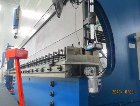 400 طن 8000 ملم CNC الفرامل الهيدروليكية