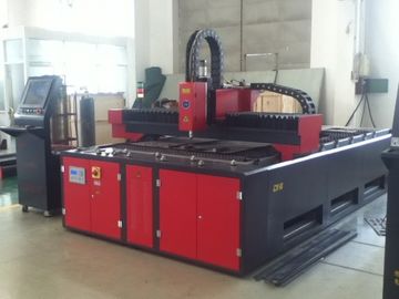 Good price 500W 1500x3000 cnc ليف ليزر عمليّة قطع آلة لصفح لوحة الانترنت