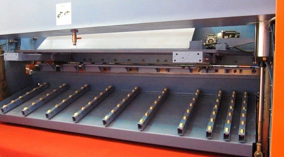 آلة شق الصفائح الهيدروليكية الهيدروليكية، آلة قطع الصفائح