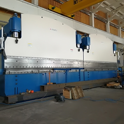 Good price 400T/7000mm CNC فرامل الفرامل التانديمي 8000kn Cnc هيدروليك فرامل الفرامل الانترنت